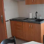 Czos Lejlighed